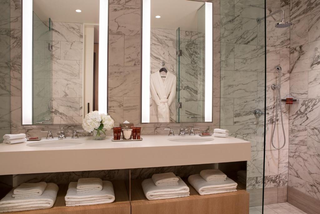 City Center Conrad Washington DC Hotel