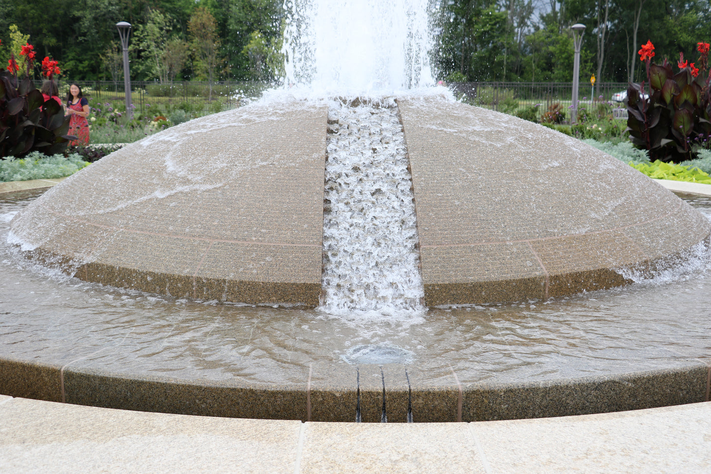 Dome fountain of Indianapolis Temple