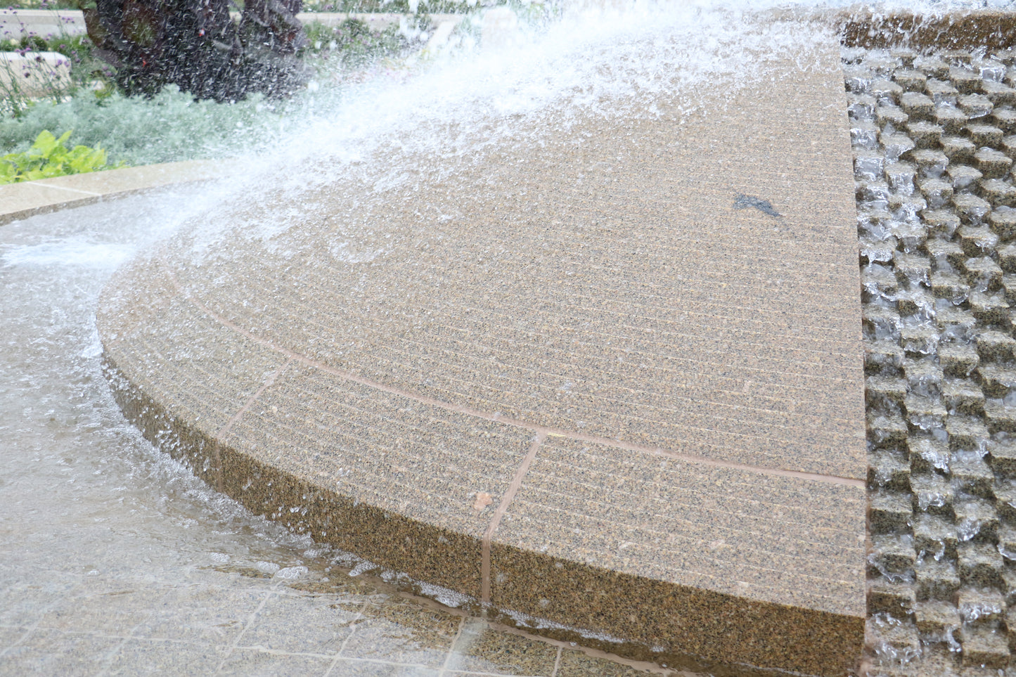Dome fountain of Indianapolis Temple