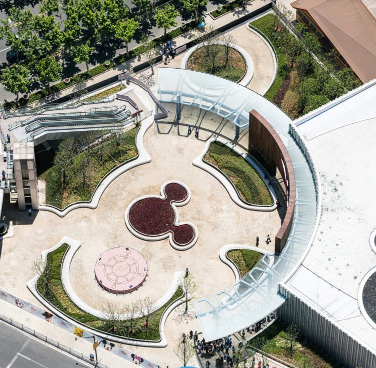 Shanghai Disney store public plaza