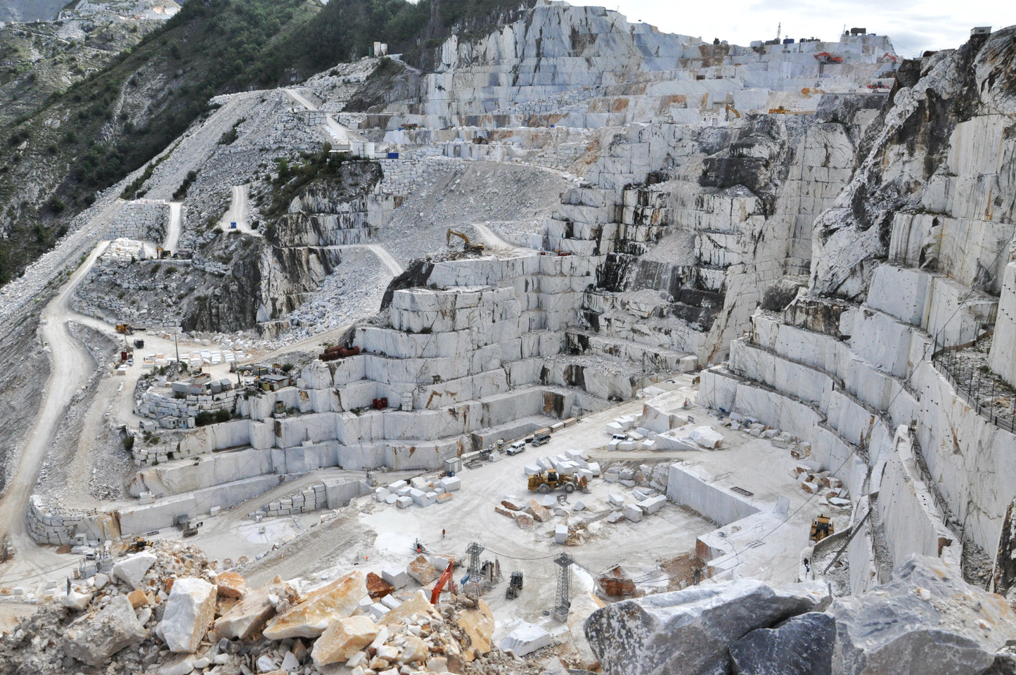 Quick quarry tour in Carrara, Italy