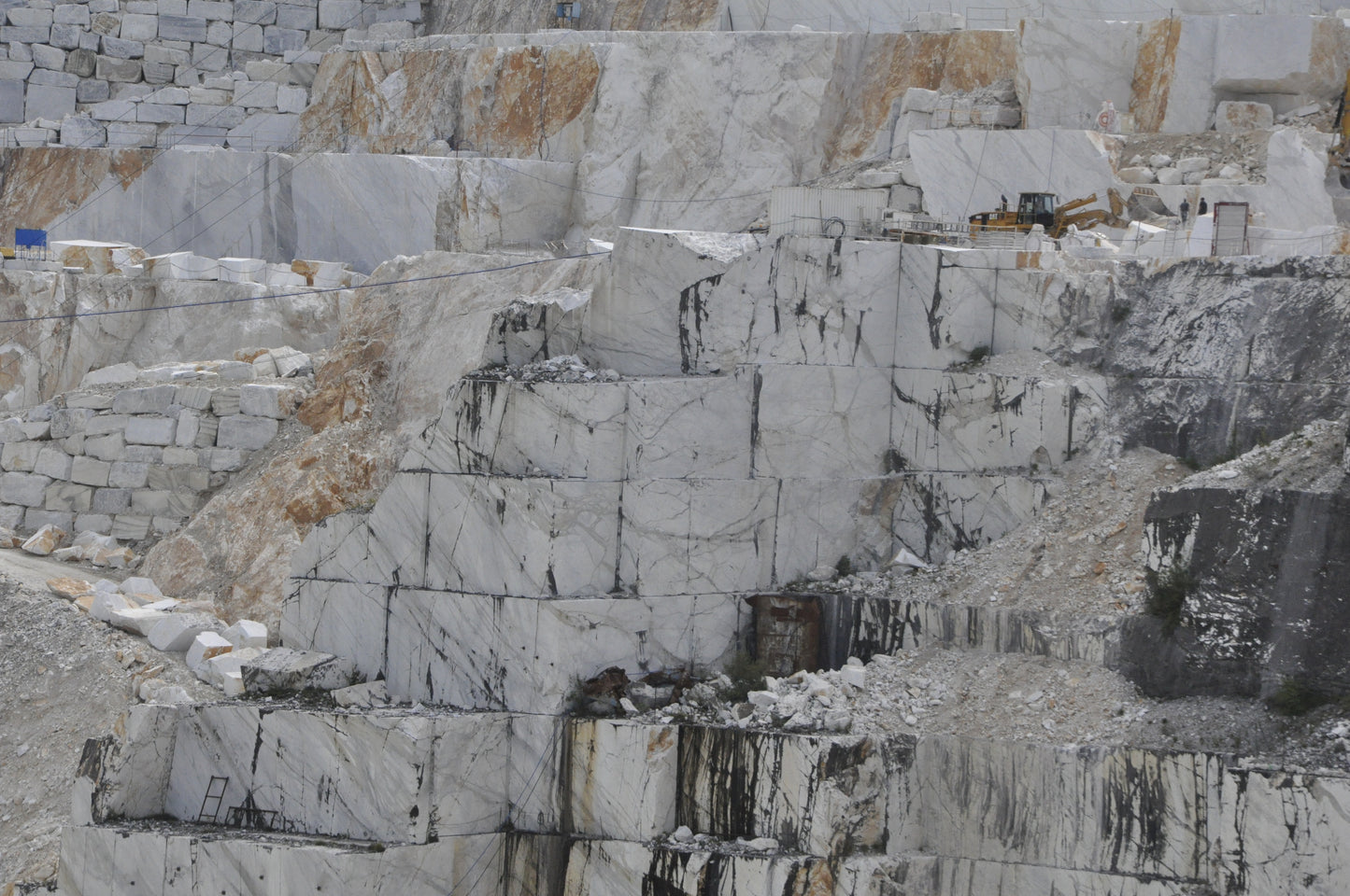 Quick quarry tour in Carrara, Italy