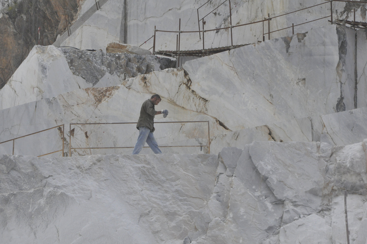 Quick quarry tour in Carrara, Italy